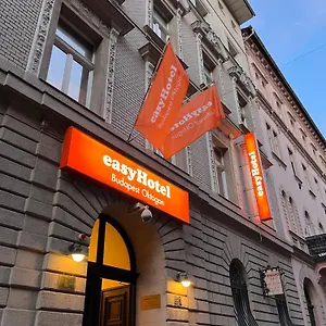 Easyhotel Oktogon Szálloda Budapest